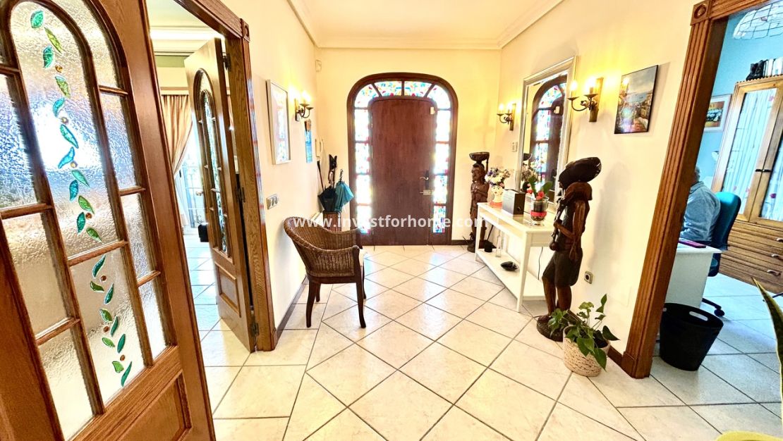 Försäljning - Villa - Torrevieja - Costa Blanca