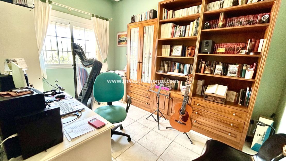 Försäljning - Villa - Torrevieja - Costa Blanca