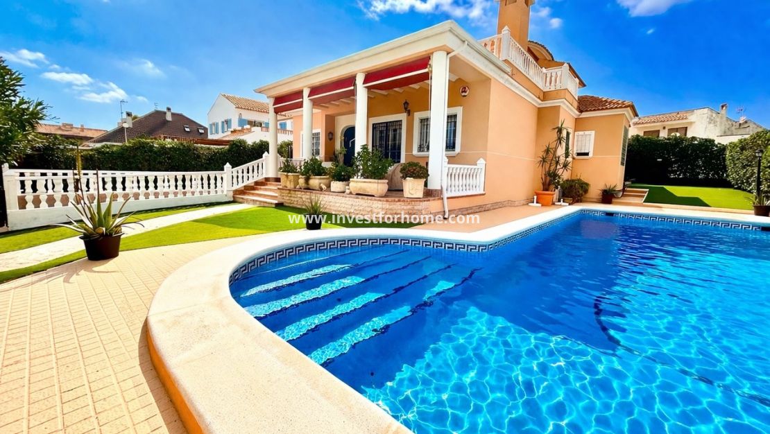 Försäljning - Villa - Torrevieja - Costa Blanca