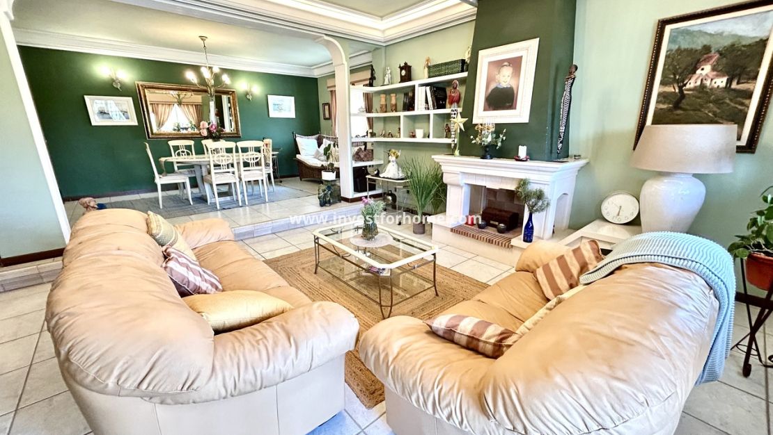 Försäljning - Villa - Torrevieja - Costa Blanca