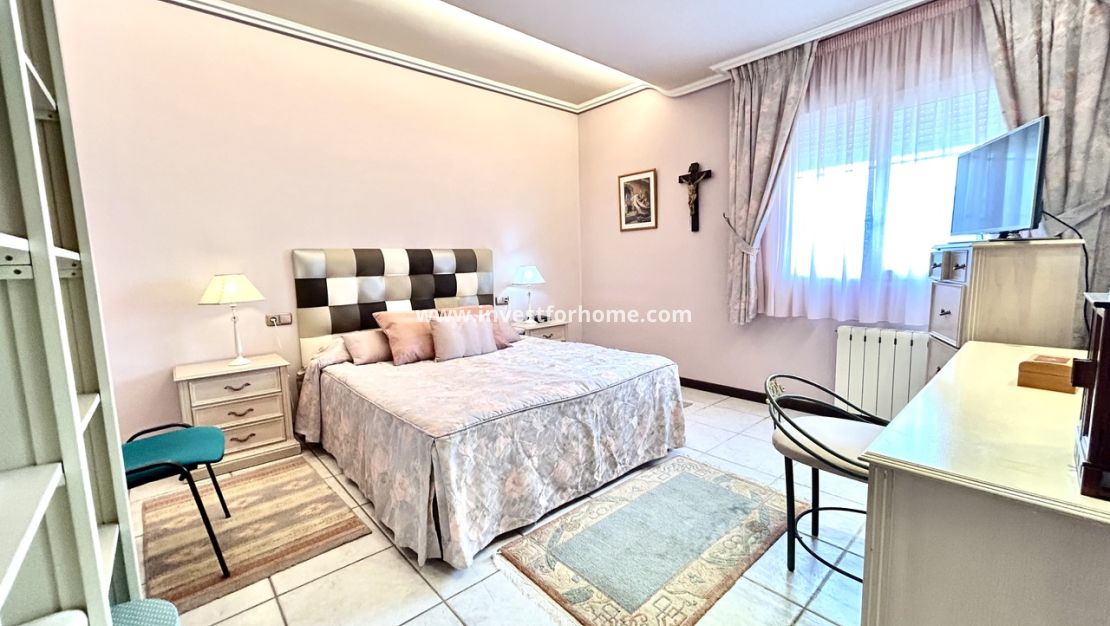 Försäljning - Villa - Torrevieja - Costa Blanca