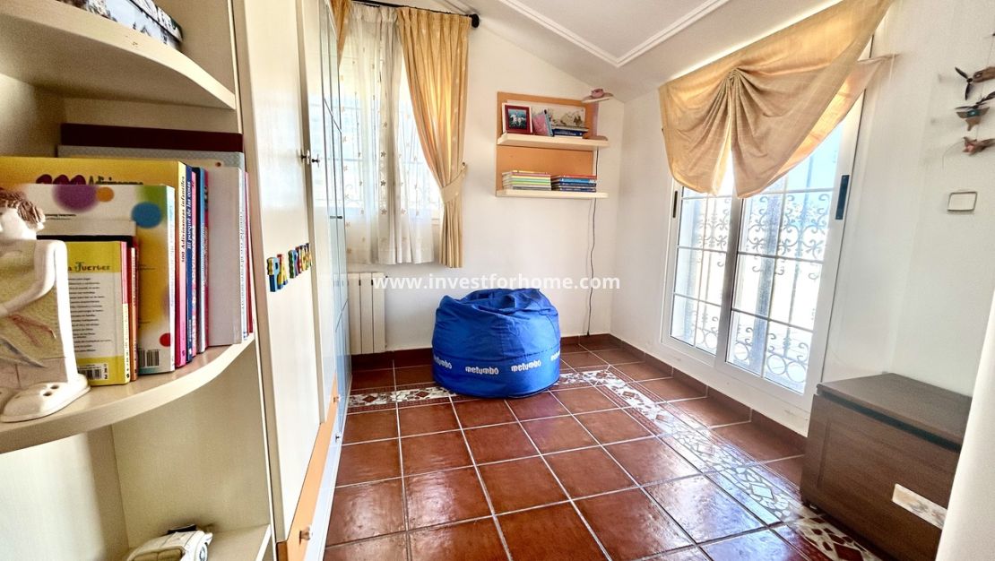 Försäljning - Villa - Torrevieja - Costa Blanca