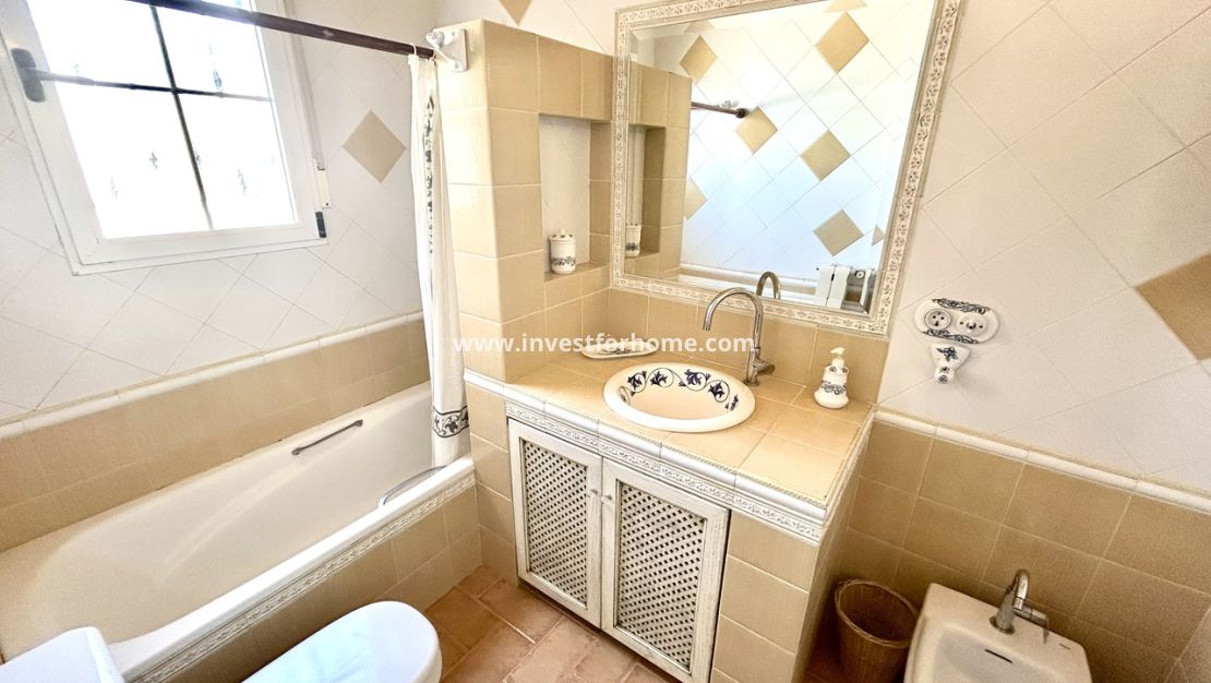 Försäljning - Villa - Torrevieja - Costa Blanca