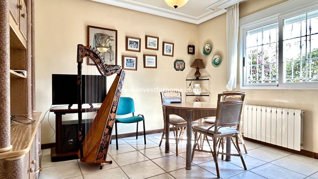 Försäljning - Villa - Torrevieja - Costa Blanca