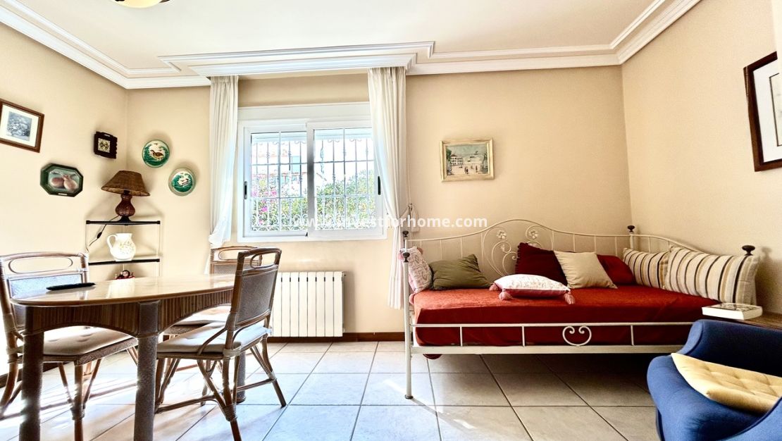 Försäljning - Villa - Torrevieja - Costa Blanca