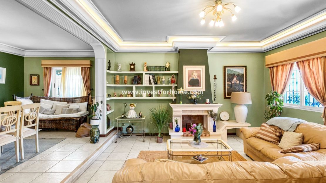 Försäljning - Villa - Torrevieja - Costa Blanca