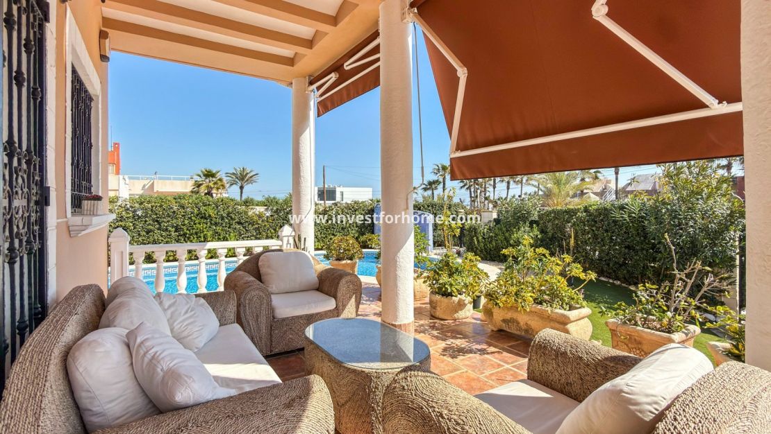Försäljning - Villa - Torrevieja - Costa Blanca