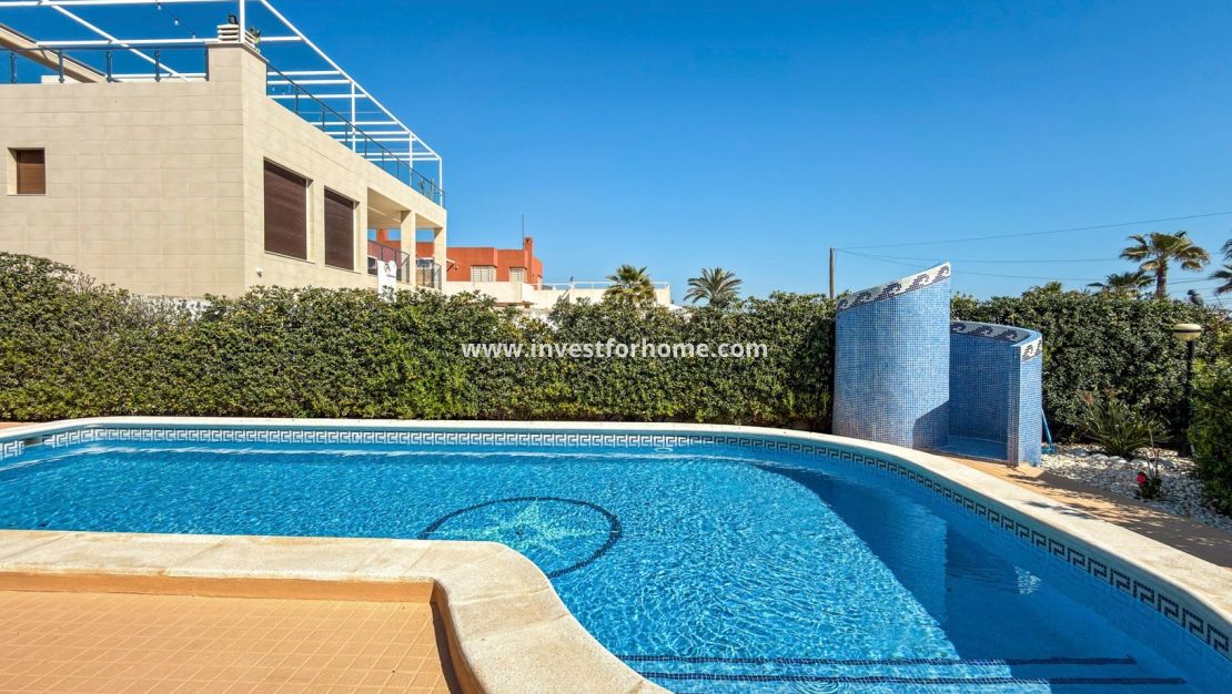 Försäljning - Villa - Torrevieja - Costa Blanca