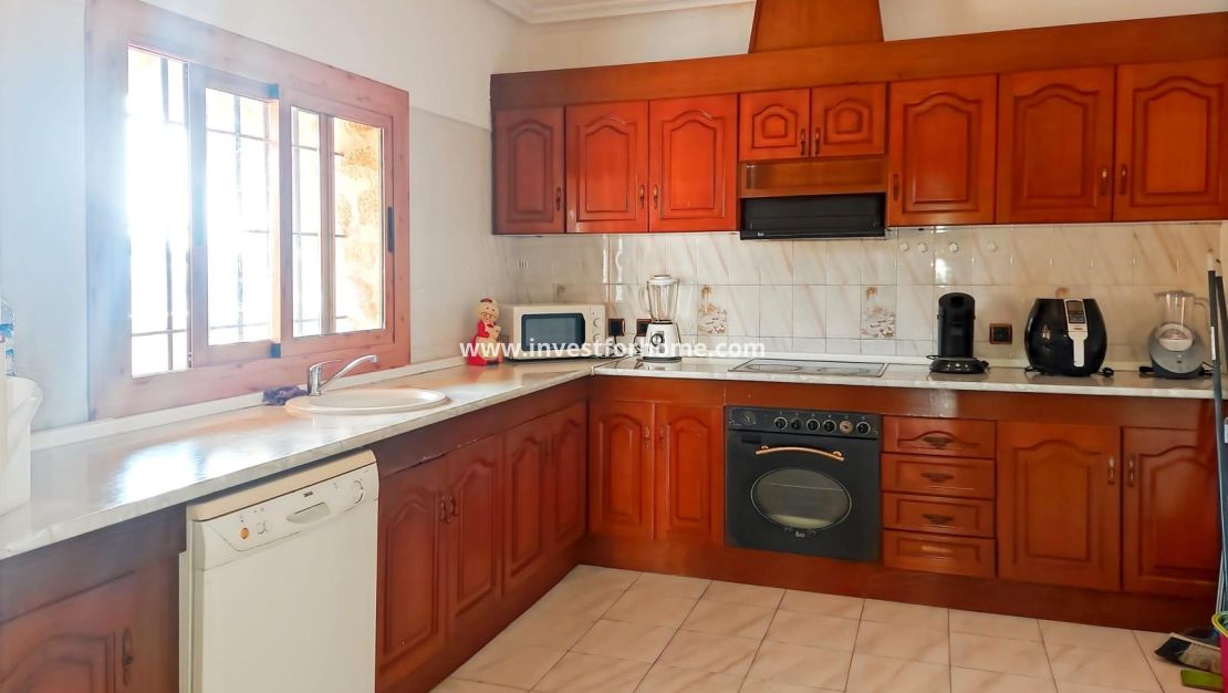 Försäljning - Villa - Torrevieja - Costa Blanca