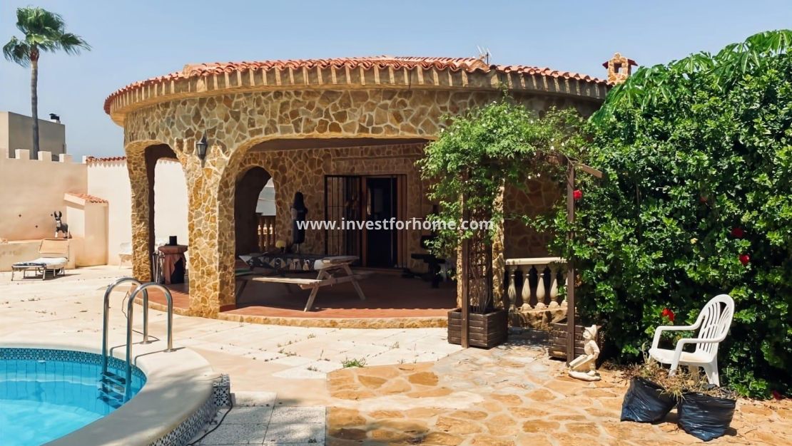 Försäljning - Villa - Torrevieja - Costa Blanca