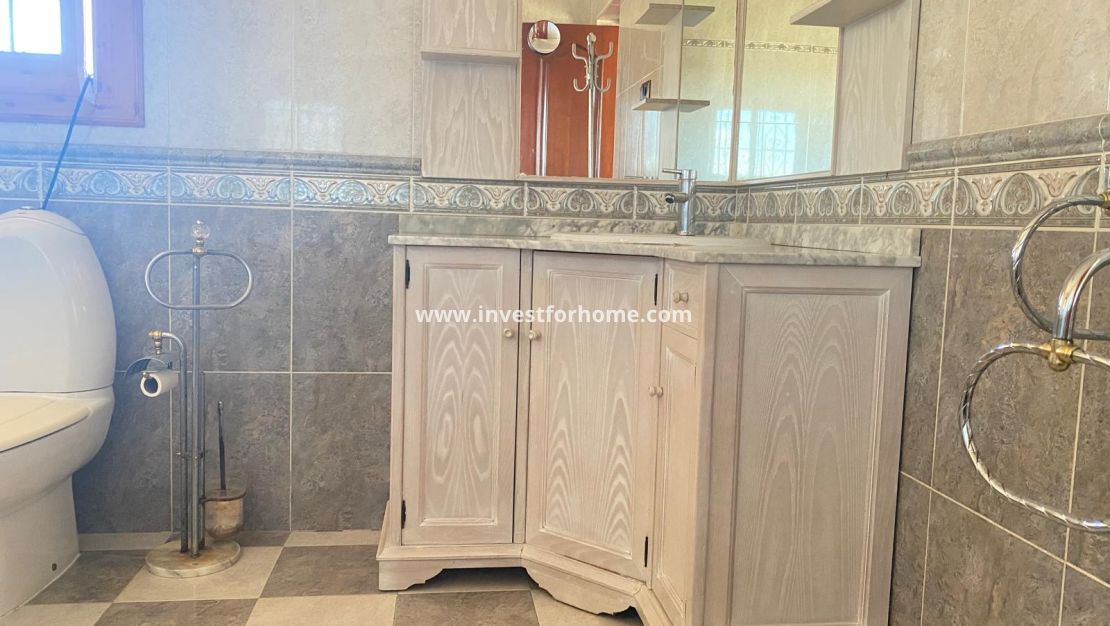 Försäljning - Villa - Torrevieja - Costa Blanca