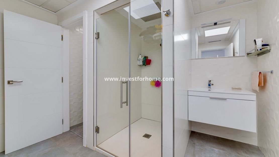 Försäljning - Villa - Torrevieja - Costa Blanca