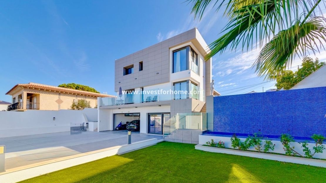 Försäljning - Villa - Torrevieja - Costa Blanca