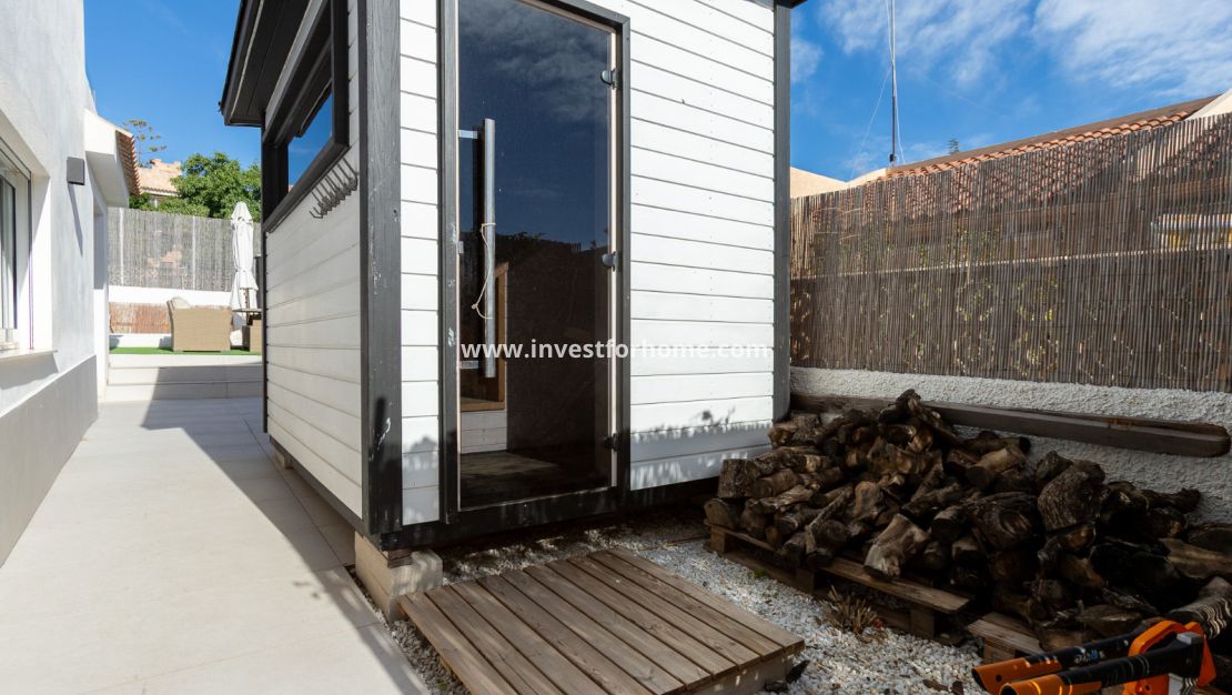 Försäljning - Villa - Torrevieja - Costa Blanca