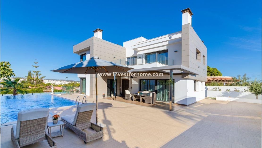 Försäljning - Villa - Torrevieja - Costa Blanca