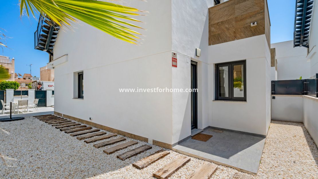 Försäljning - Villa - Torrevieja - Costa Blanca