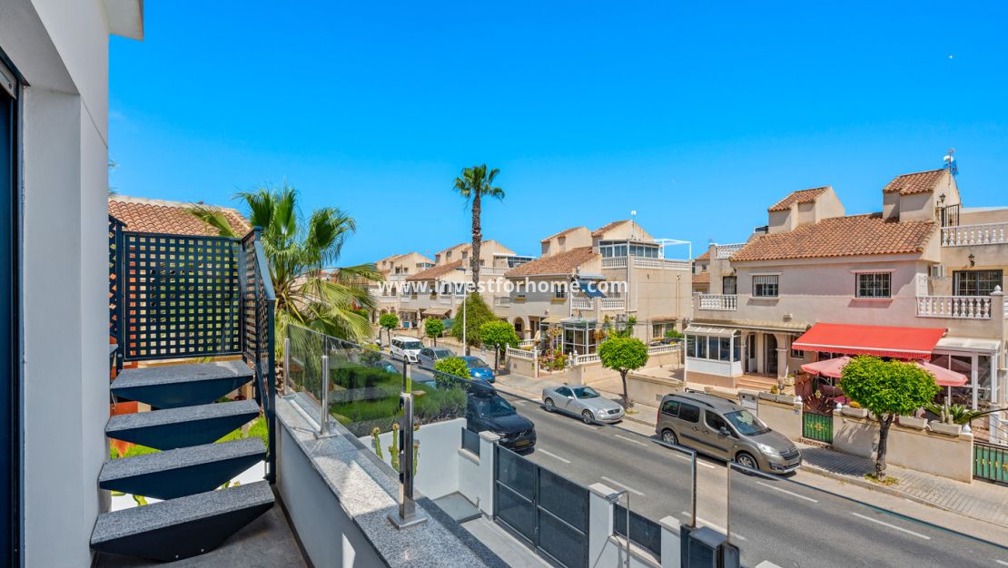 Försäljning - Villa - Torrevieja - Costa Blanca