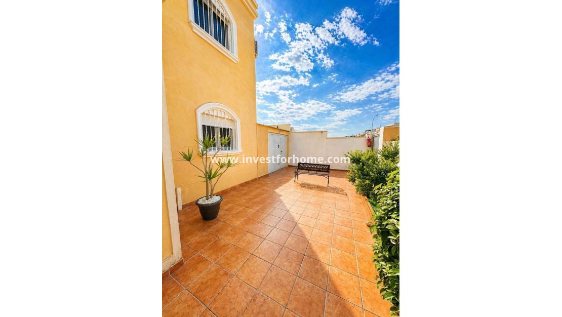 Försäljning - Villa - Torrevieja - Costa Blanca