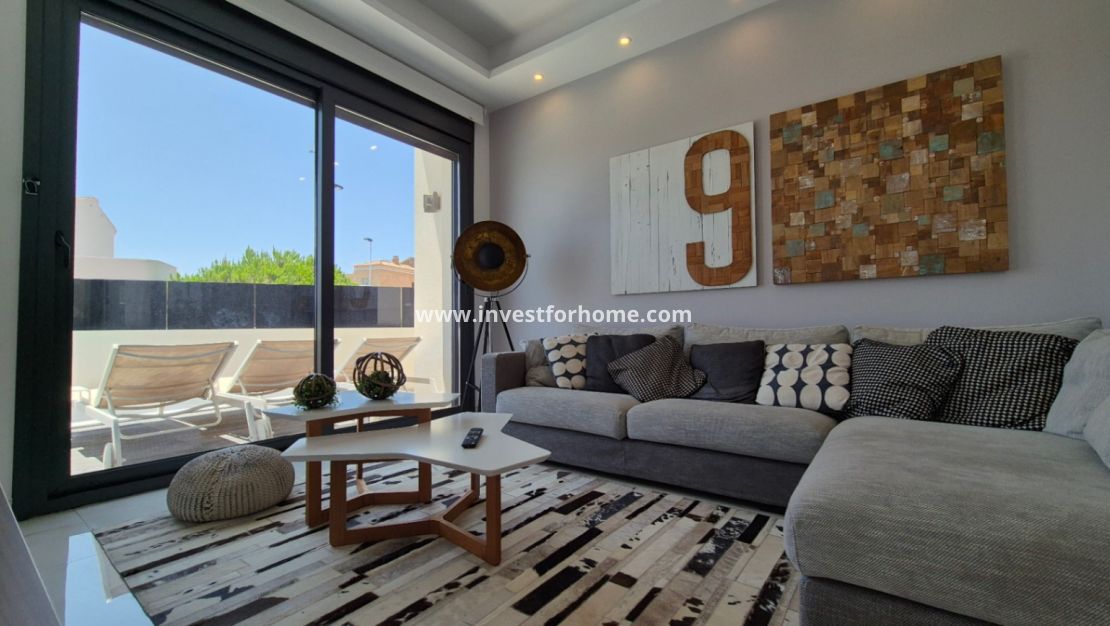 Försäljning - Villa - Torrevieja - Costa Blanca