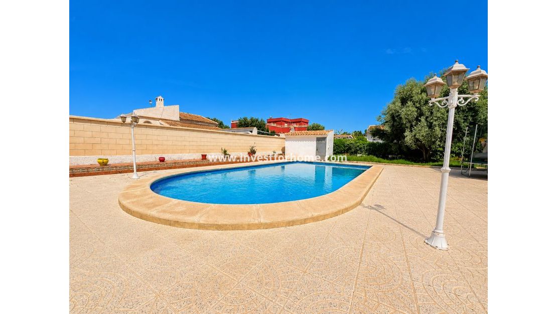 Försäljning - Villa - Torrevieja - Costa Blanca