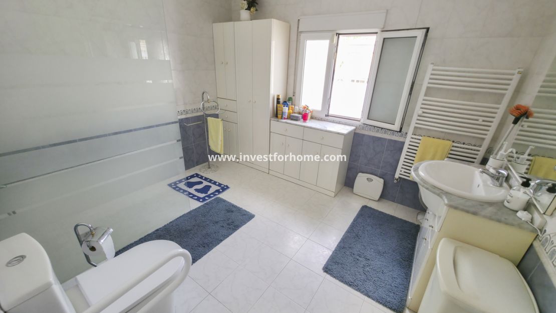 Försäljning - Villa - Torrevieja - Costa Blanca
