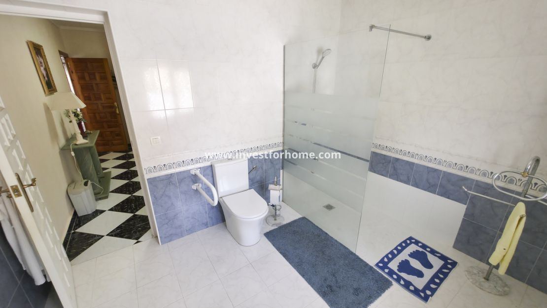 Försäljning - Villa - Torrevieja - Costa Blanca