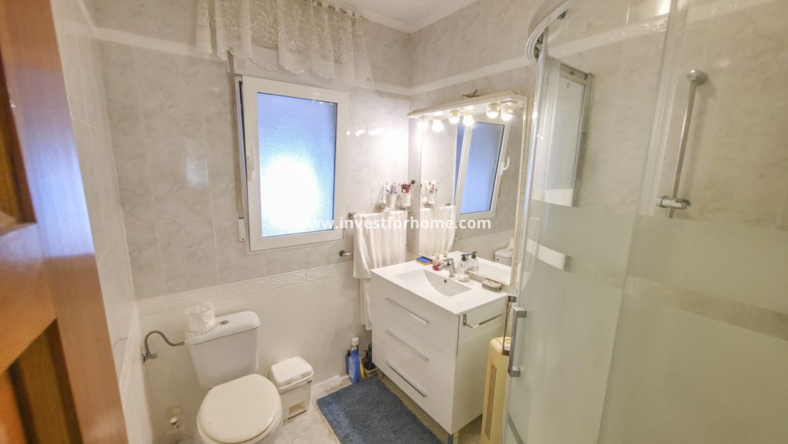 Försäljning - Villa - Torrevieja - Costa Blanca