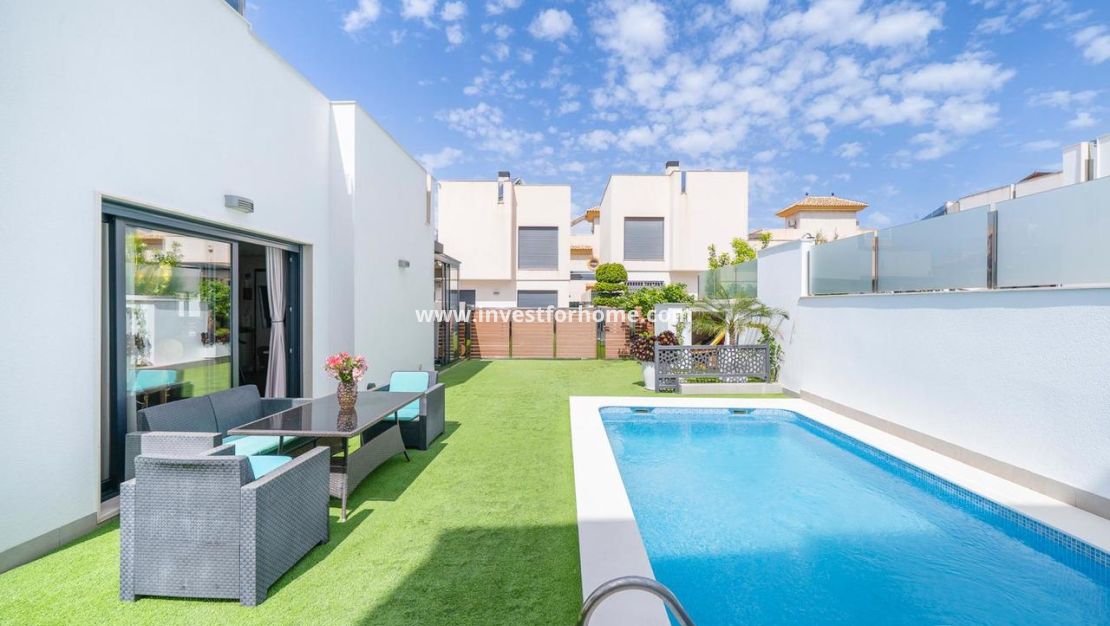 Försäljning - Villa - Torrevieja - Costa Blanca