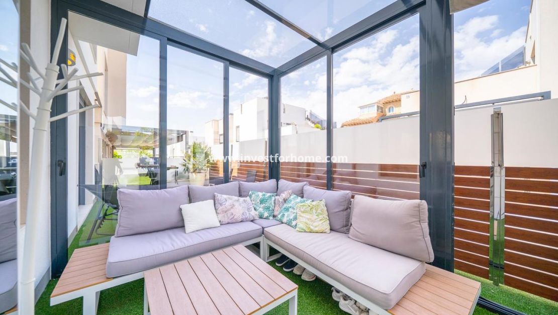 Försäljning - Villa - Torrevieja - Costa Blanca