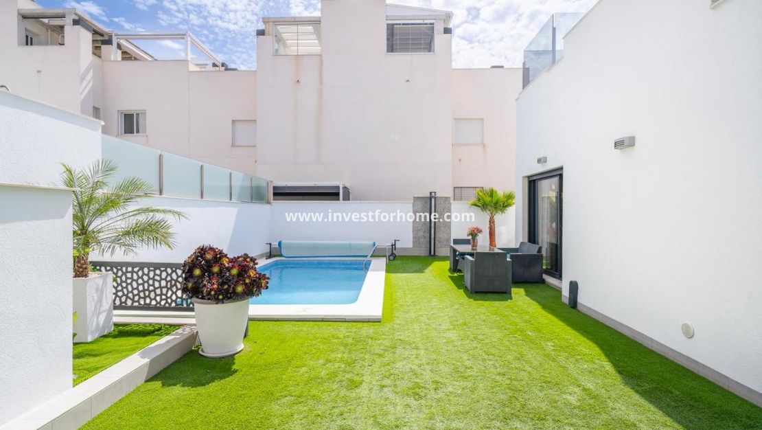Försäljning - Villa - Torrevieja - Costa Blanca