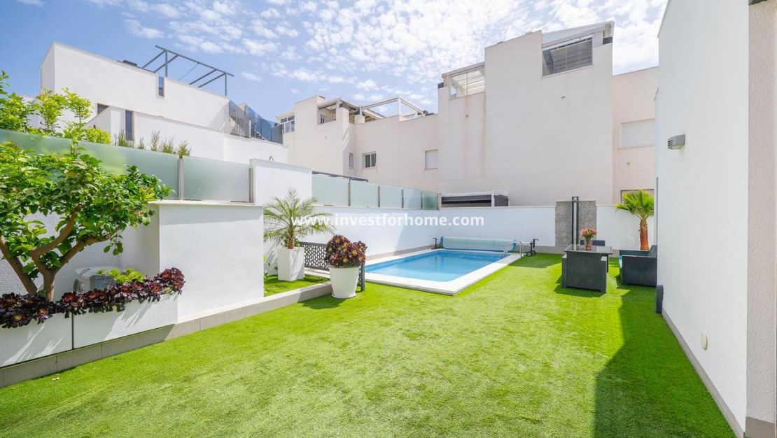Försäljning - Villa - Torrevieja - Costa Blanca