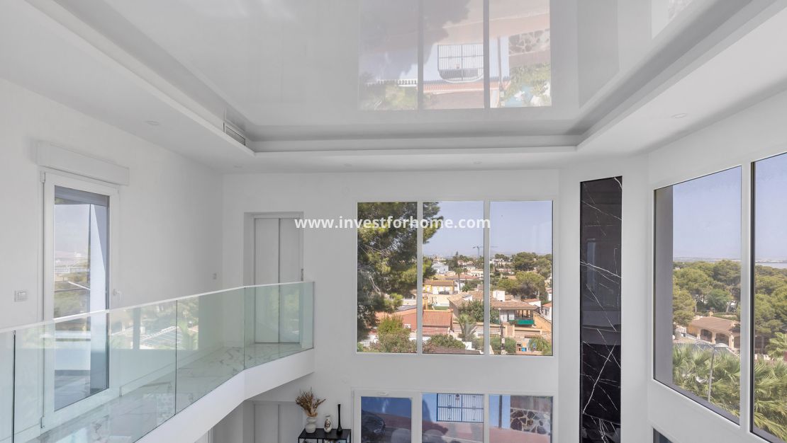 Försäljning - Villa - Torrevieja - Costa Blanca