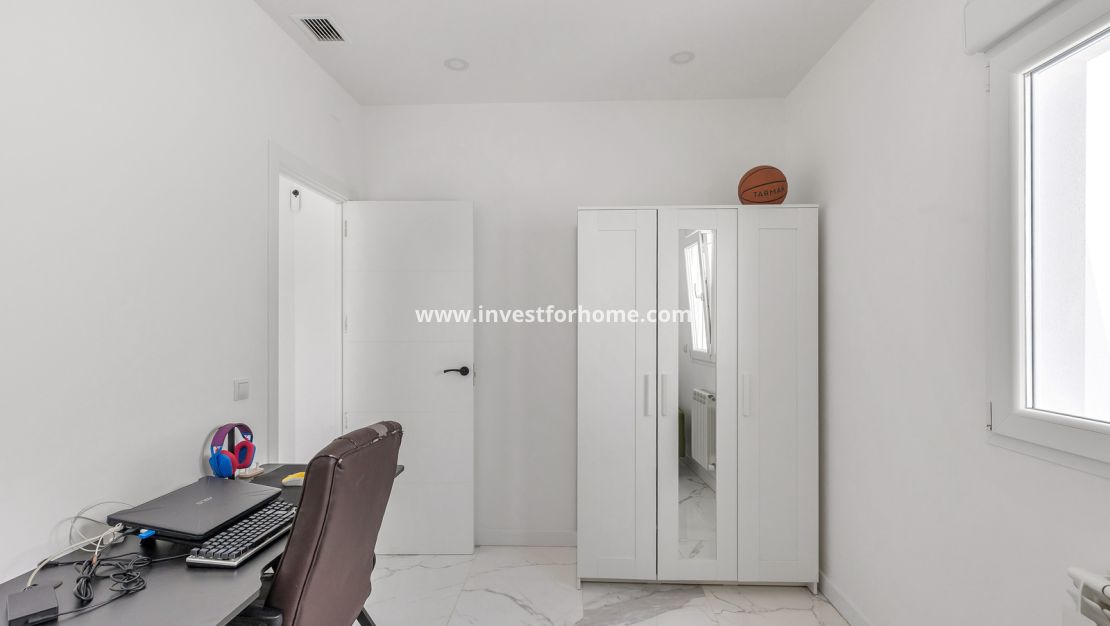 Försäljning - Villa - Torrevieja - Costa Blanca