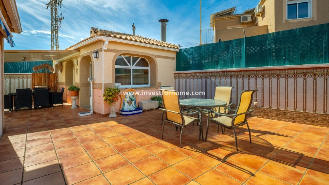 Försäljning - Villa - Torrevieja - El Chaparral