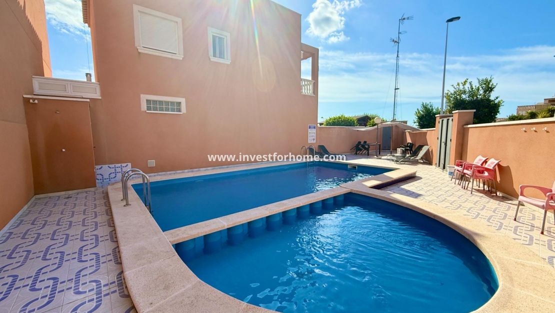 Försäljning - Villa - Torrevieja - El Limonar