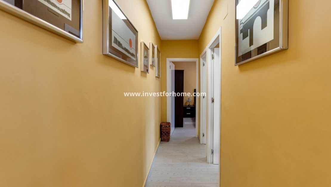 Försäljning - Villa - Torrevieja - La Siesta-El Chaparral