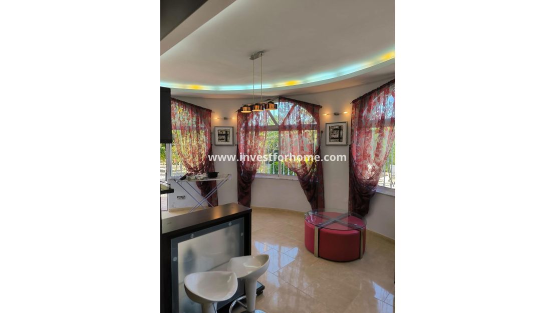 Försäljning - Villa - Torrevieja - La Siesta-El Chaparral