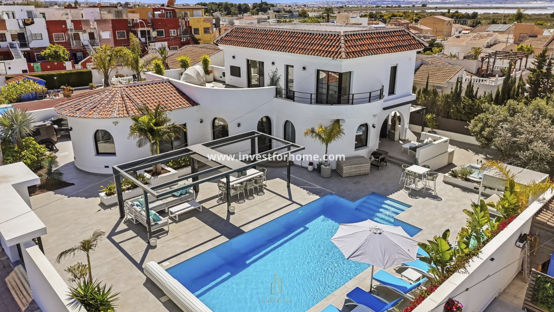 Försäljning - Villa - Torrevieja - La Siesta-El Chaparral