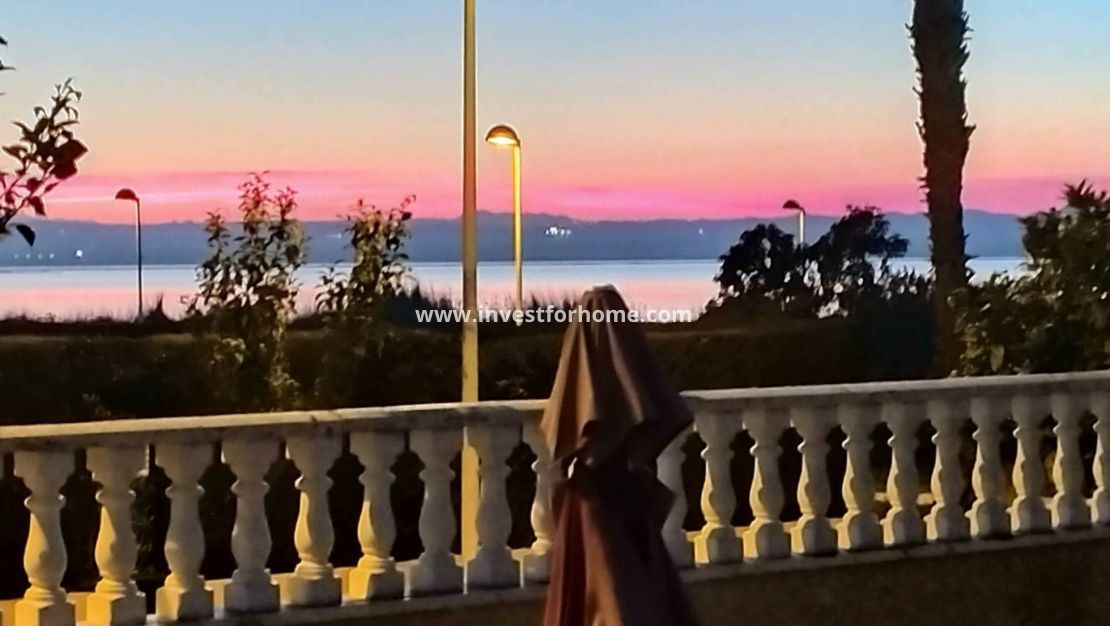 Försäljning - Villa - Torrevieja - La Siesta - El Salado - Torreta