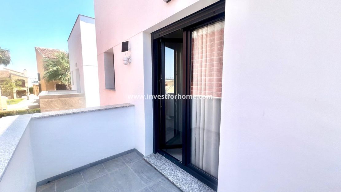 Försäljning - Villa - Torrevieja - La Siesta - El Salado - Torreta