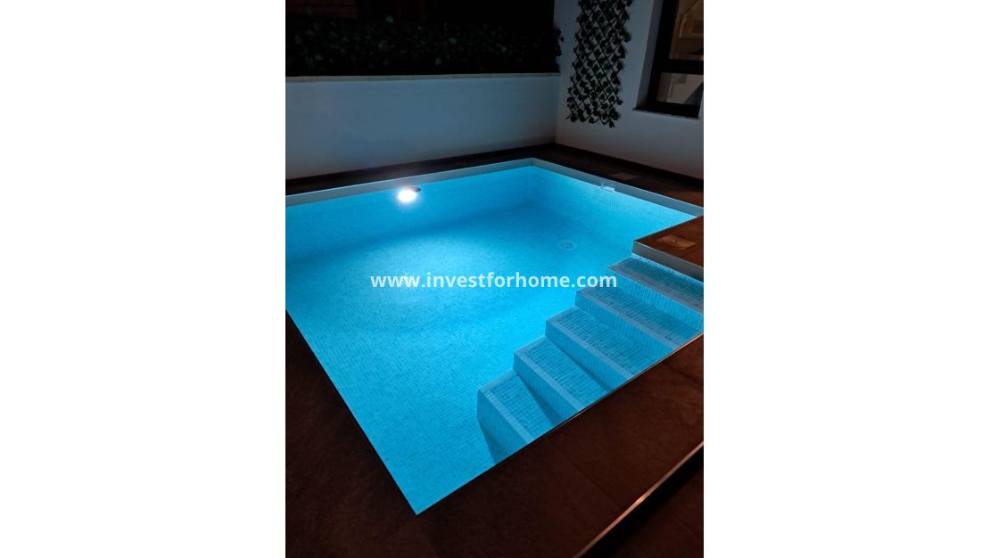 Försäljning - Villa - Torrevieja - La Siesta - El Salado - Torreta