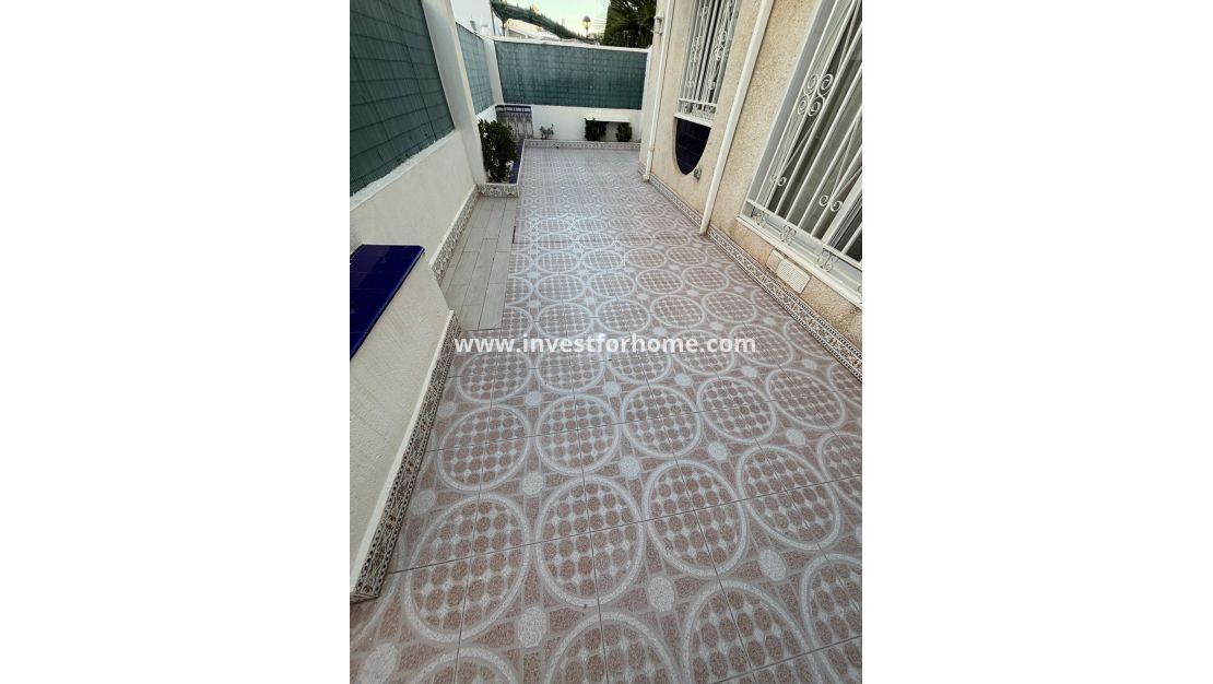 Försäljning - Villa - Torrevieja - La Siesta - El Salado - Torreta