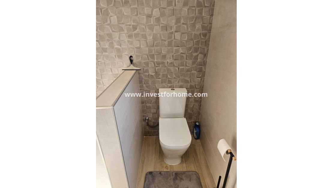 Försäljning - Villa - Torrevieja - La Siesta - El Salado - Torreta