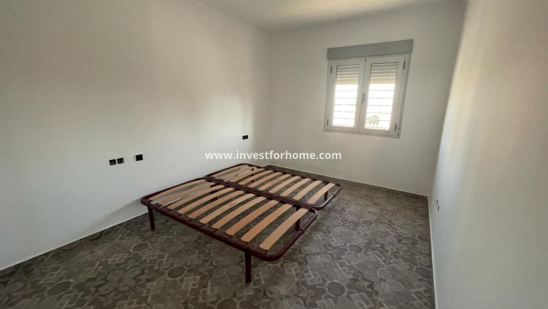 Försäljning - Villa - Torrevieja - La Siesta - El Salado - Torreta