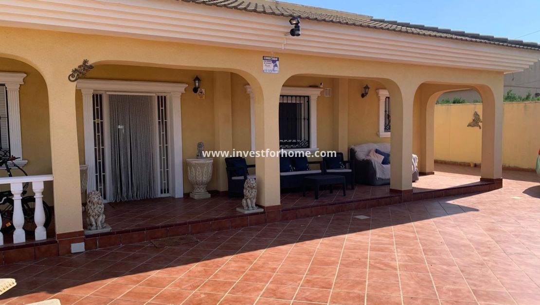 Försäljning - Villa - Torrevieja - Los Balcones - Los Altos Del Edén