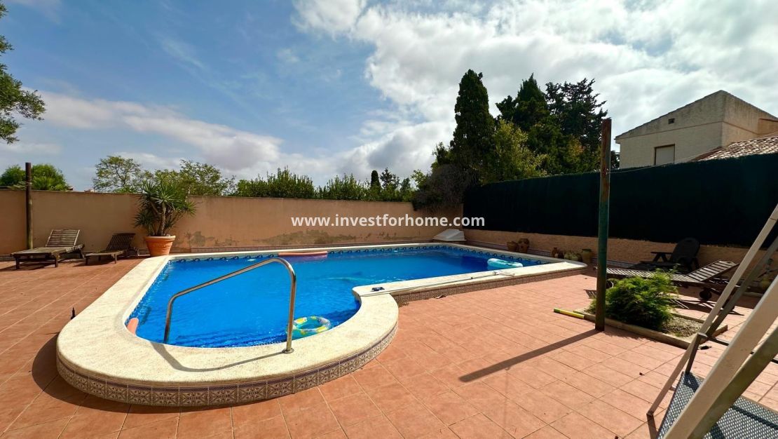 Försäljning - Villa - Torrevieja - Los Balcones - Los Altos Del Edén