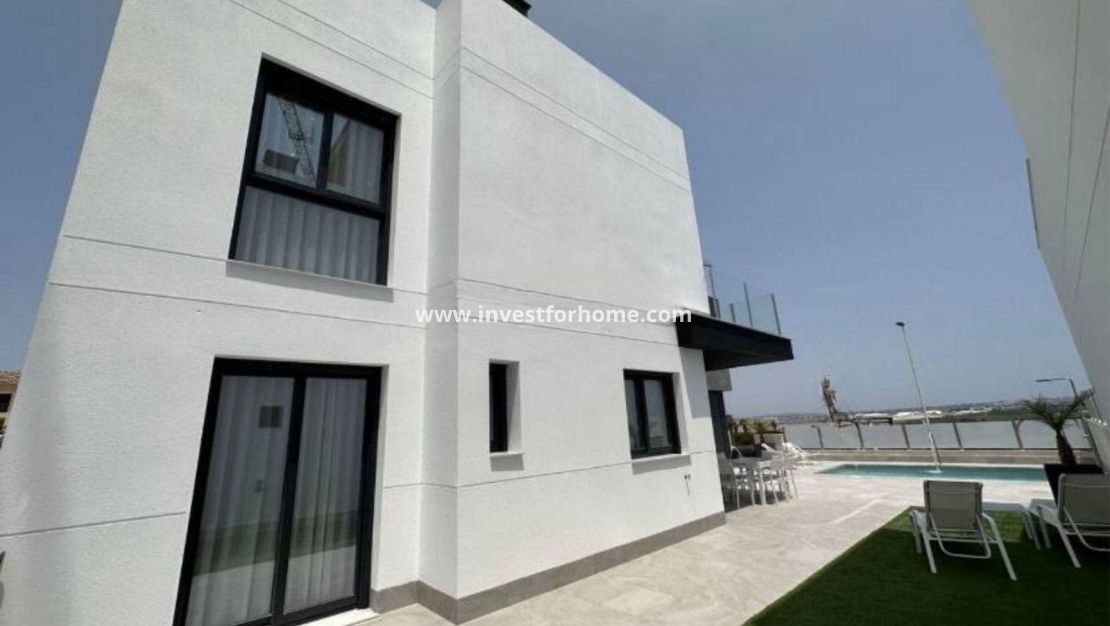 Försäljning - Villa - Torrevieja - Los Balcones - Los Altos Del Edén