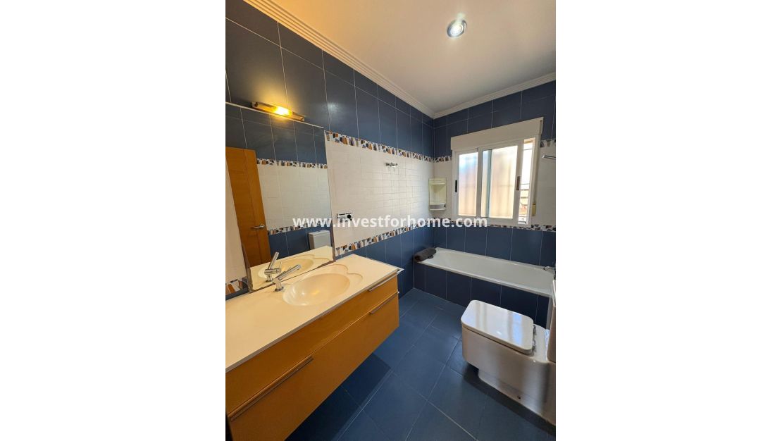 Försäljning - Villa - Torrevieja - Los Balcones - Los Altos Del Edén