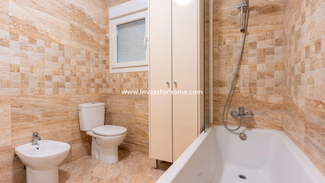 Försäljning - Villa - Torrevieja - Los Balcones - Los Altos Del Edén