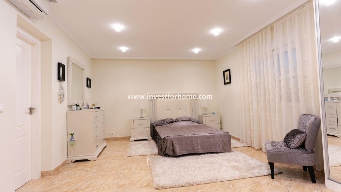 Försäljning - Villa - Torrevieja - Los Balcones - Los Altos Del Edén